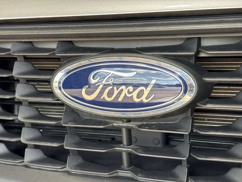 Used 2023 Ford Escape FWD image 9