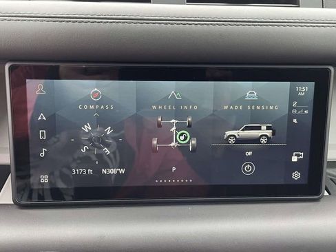 Used 2022 Land Rover Defender 110 X-Dynamic HSE image 21