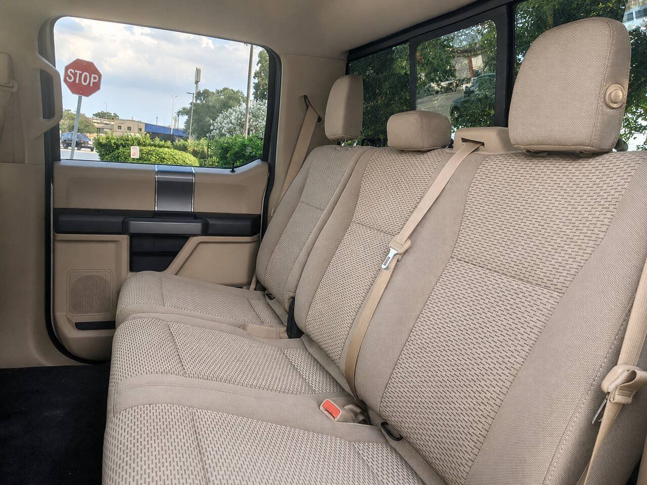 Used 2017 Ford F150 XLT w/ Equipment Group 302A Luxury AWD/4WD image 12
