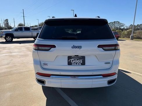 Used 2023 Jeep Grand Cherokee L Overland w/ Trailer Tow Group (B) image 4