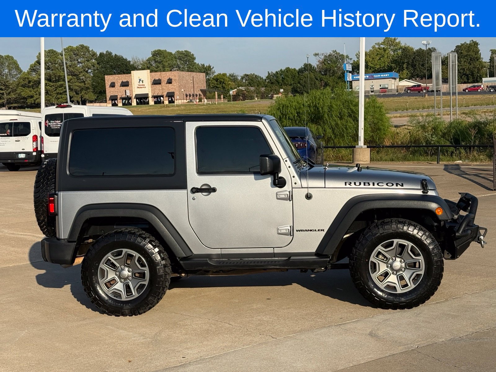 Used 2017 Jeep Wrangler Rubicon w/ Power Convenience Group AWD/4WD image 4
