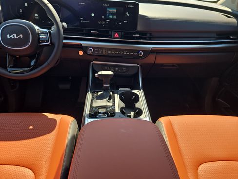 New 2026 Kia Carnival SX Prestige FWD image 15