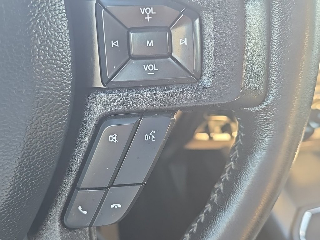 Used 2018 Ford F150 XLT w/ Equipment Group 302A Luxury AWD/4WD image 13