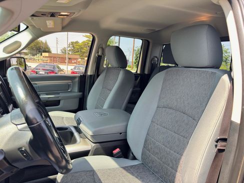 Used 2017 RAM 1500 Big Horn AWD/4WD image 13