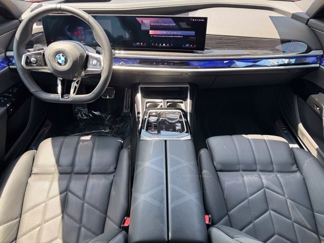 Used 2026 BMW 740i xDrive AWD/4WD image 17
