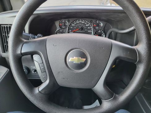 Used 2014 Chevrolet Express 1500 LS image 27