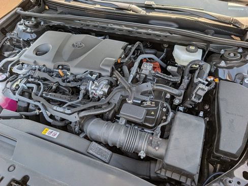 Used 2026 Toyota Camry LE FWD image 20