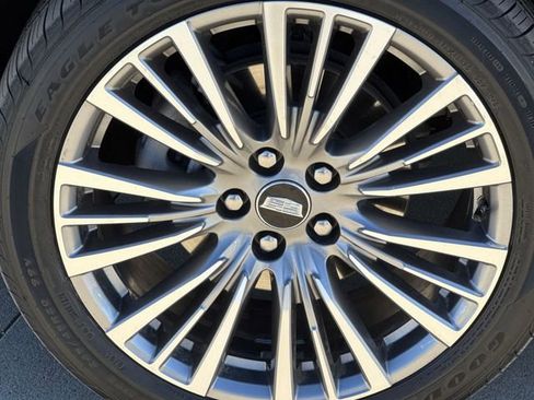 Certified 2024 Cadillac XT4 Premium Luxury w/ Technology Package image 10