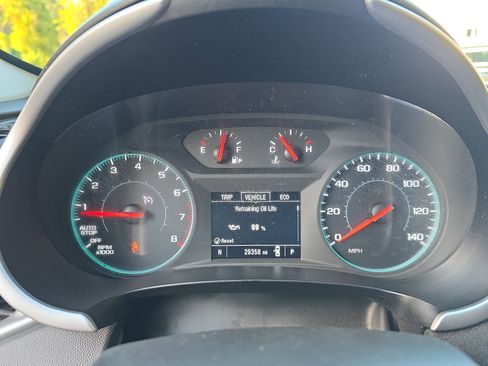 Used 2023 Chevrolet Malibu RS image 18