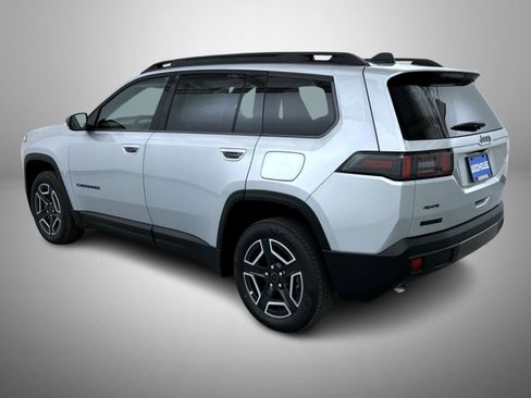 New 2026 Jeep Cherokee Limited image 7
