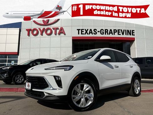 Used 2025 Buick Encore GX Preferred image 1