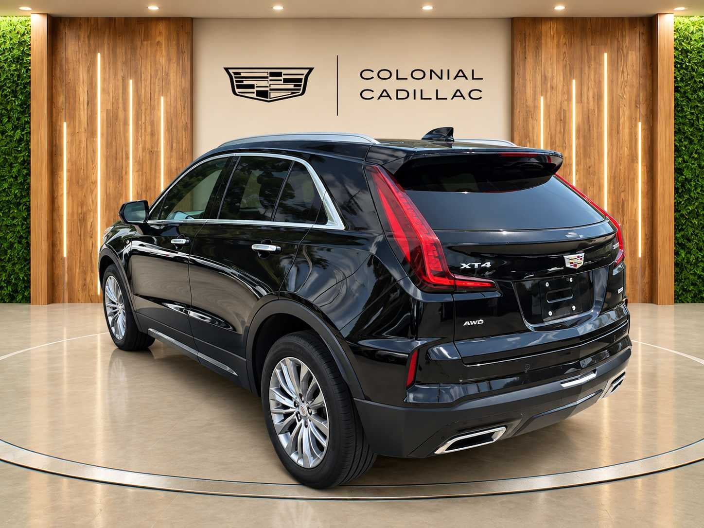 Used 2025 Cadillac XT4 Premium Luxury AWD/4WD image 3