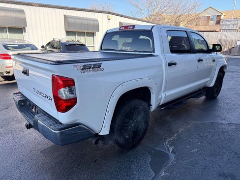 Used 2018 Toyota Tundra SR5 image 7