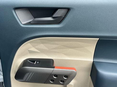 New 2025 Ford Maverick Lariat w/ 4K Tow Package AWD/4WD image 22