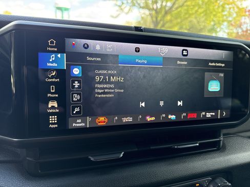 Used 2024 Jeep Wrangler Sport S image 26