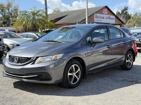 Used 2015 Honda Civic SE image 2