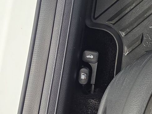 Used 2021 Kia Forte GT-Line w/ GT-Line Premium Package image 27