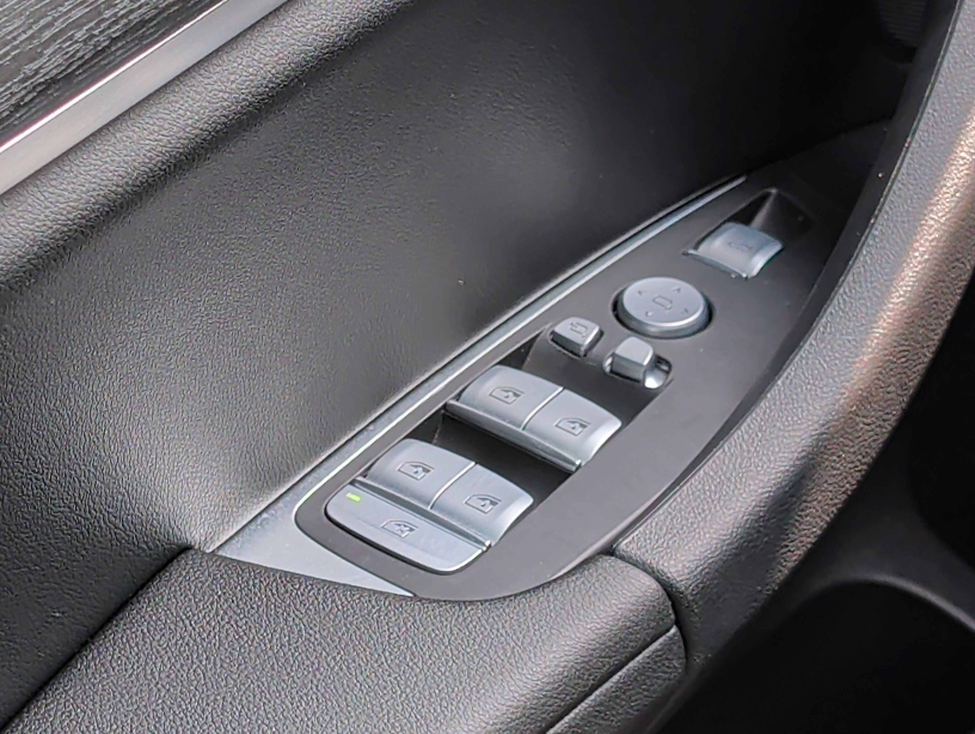 Used 2024 BMW X3 M40i AWD/4WD image 20