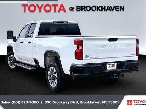 Used 2022 Chevrolet Silverado 2500 Custom w/ Gooseneck/5TH Wheel Package RWD image 2