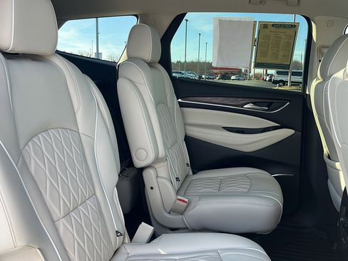 Used 2023 Buick Enclave Avenir w/ Avenir Technology Package image 12