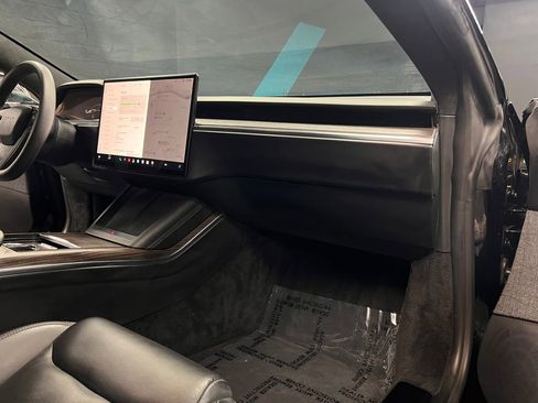 Used 2022 Tesla Model S AWD/4WD image 5