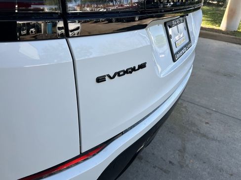 Used 2026 Land Rover Range Rover Evoque S AWD/4WD image 23
