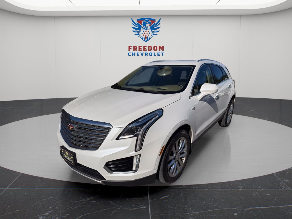 Used 2017 Cadillac XT5 Platinum AWD/4WD image 1