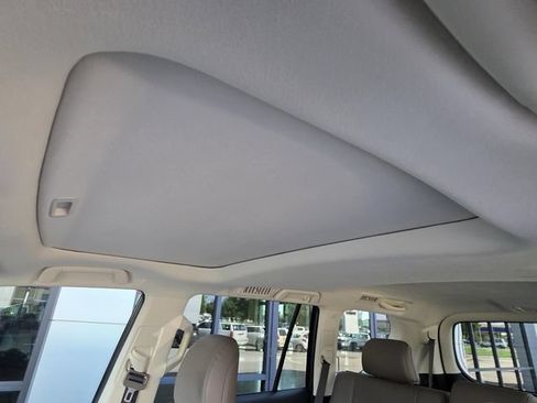 Certified 2022 Lexus GX 460 Luxury AWD/4WD image 7