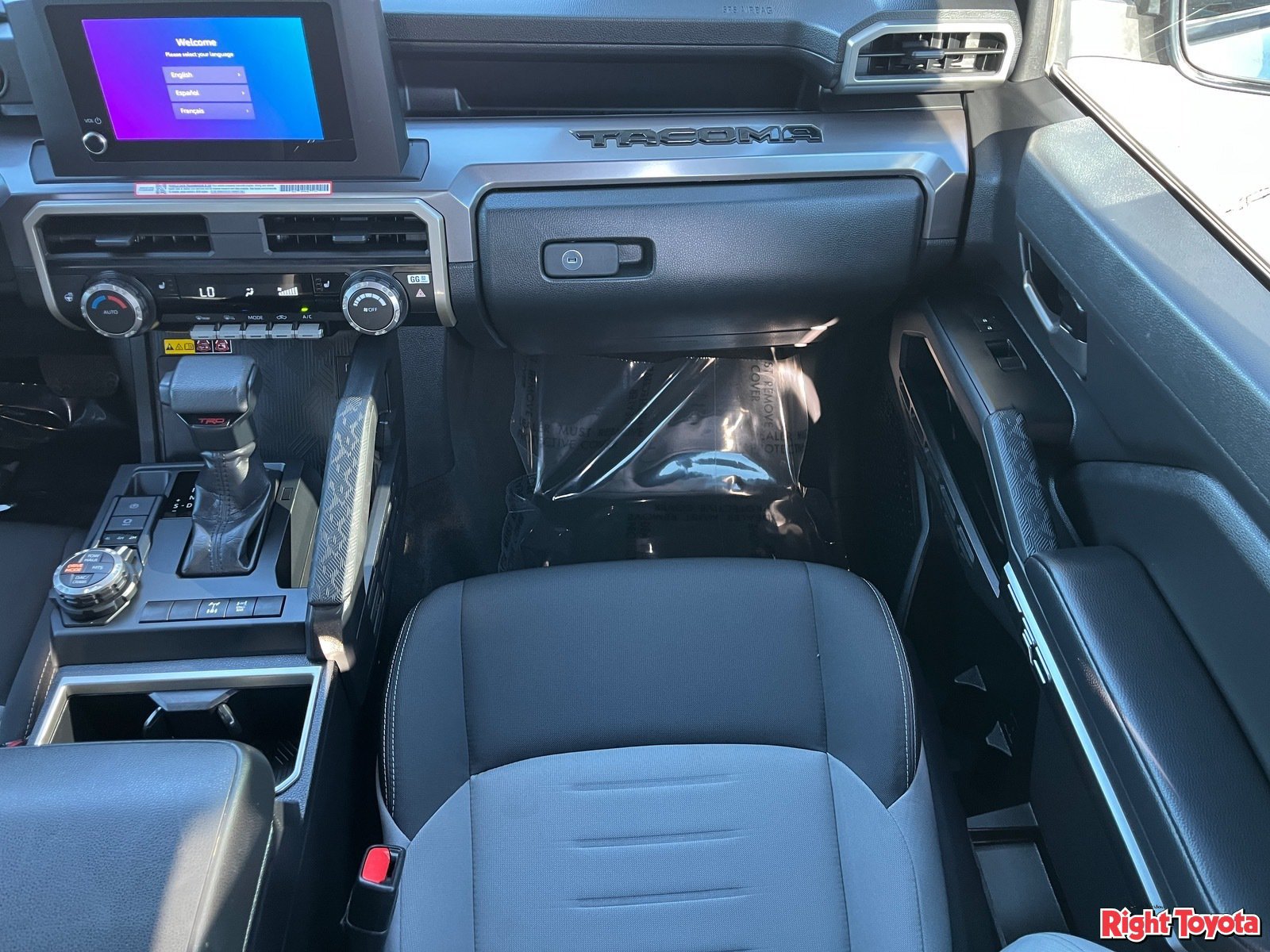 Certified 2026 Toyota Tacoma TRD Off-Road w/ TRD Off Road Upgrade Package AWD/4WD image 19
