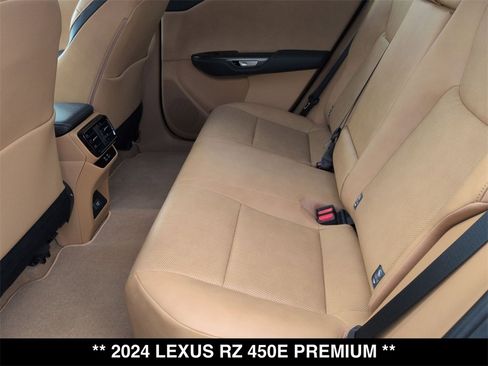 Used 2024 Lexus RZ 450e Premium w/ Technology Package image 24