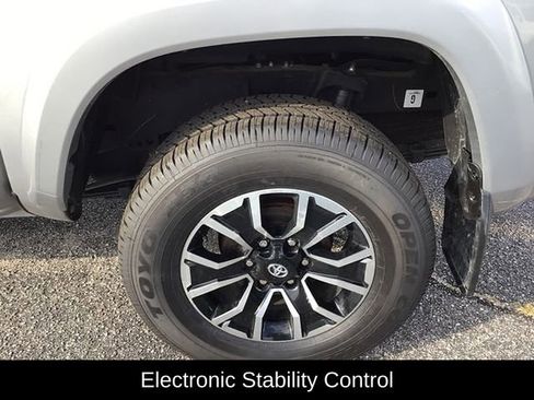 Used 2023 Toyota Tacoma TRD Sport image 15