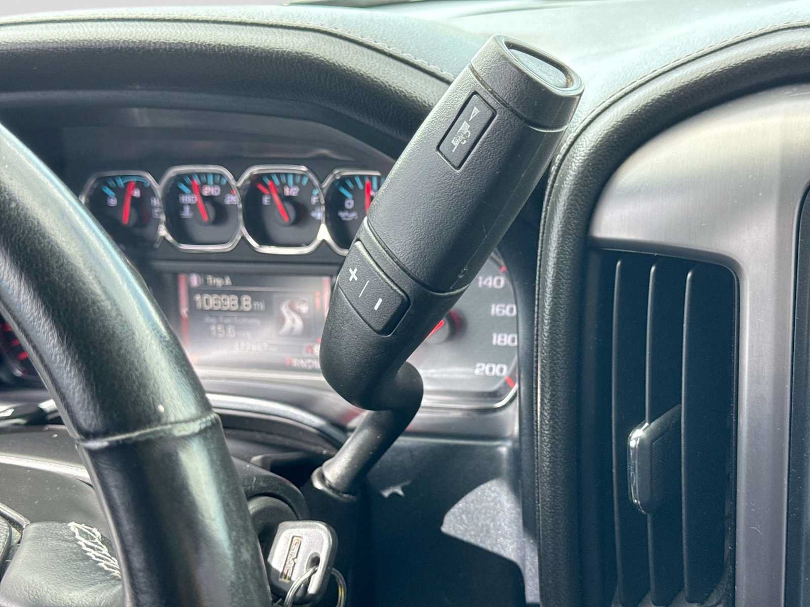 Used 2015 GMC Sierra 1500 SLE AWD/4WD image 32