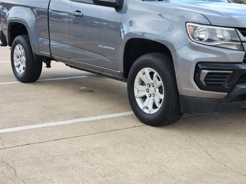 Used 2022 Chevrolet Colorado LT w/ Fleet Safety Package image 11