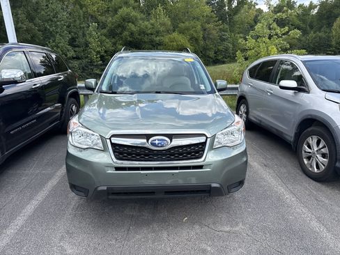 Used 2015 Subaru Forester 2.5i Premium w/ Popular Package #1 AWD/4WD image 2