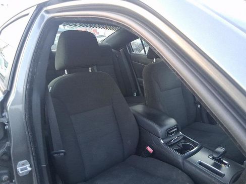 Used 2012 Dodge Charger SXT image 18