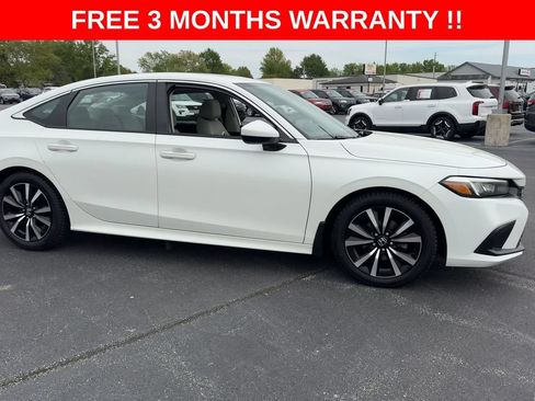 Used 2024 Honda Civic EX image 9
