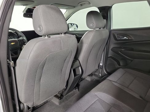 Used 2024 Chevrolet Trax LS FWD image 9