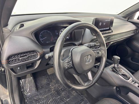Used 2024 Honda HR-V Sport image 12