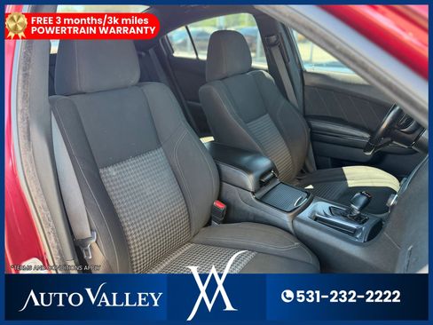 Used 2020 Dodge Charger SXT w/ Blacktop Package RWD image 22