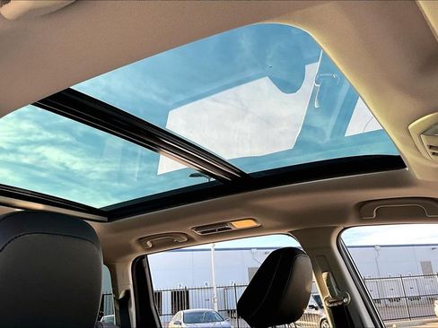 Used 2022 Subaru Ascent Onyx Edition image 21