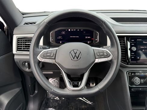 Used 2023 Volkswagen Atlas Cross Sport SEL Premium R-Line AWD/4WD image 12