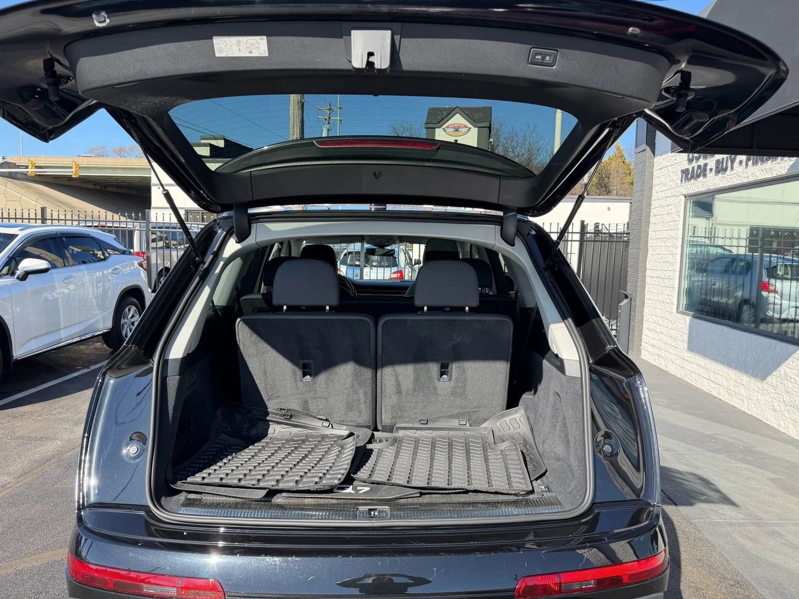 Used 2024 Audi Q7 2.0T Premium Plus w/ Premium Plus Package AWD/4WD image 23