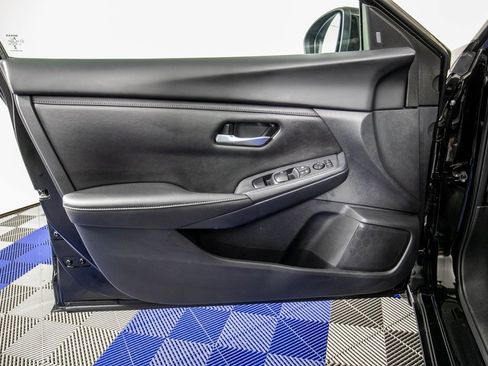 Used 2024 Nissan Sentra SV w/ Trunk Package image 13