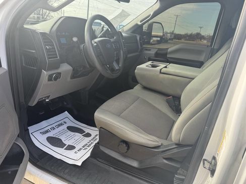 Used 2020 Ford F250 XL w/ STX Appearance Package image 10