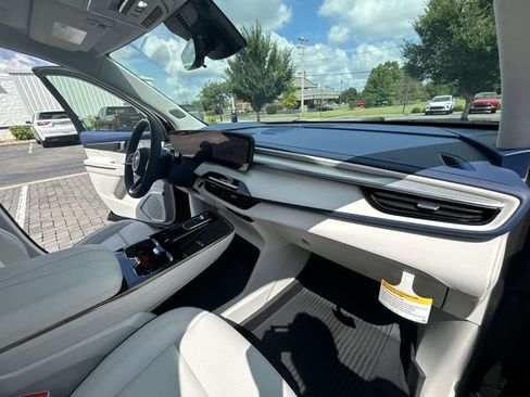 New 2026 Buick Enclave Avenir w/ Super Cruise Package image 45