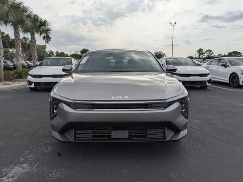 New 2026 Kia K4 FWD image 3