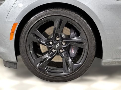 Used 2023 Chevrolet Camaro LT image 11