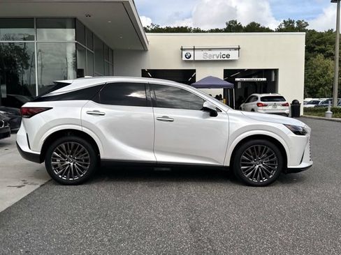 Used 2023 Lexus RX 350 FWD w/ Cold Area Package image 2