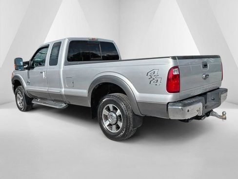 Used 2014 Ford F250 Lariat w/ Lariat Interior Package AWD/4WD image 5