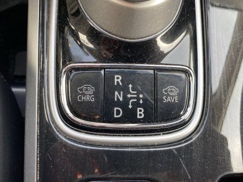 Used 2018 Mitsubishi Outlander GT image 32